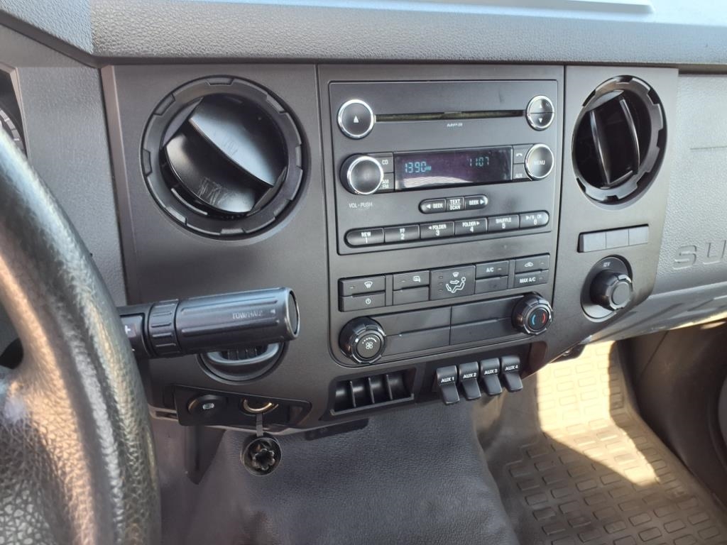 Ford Super Duty F-750 Straight Frame Reg Cab 2017