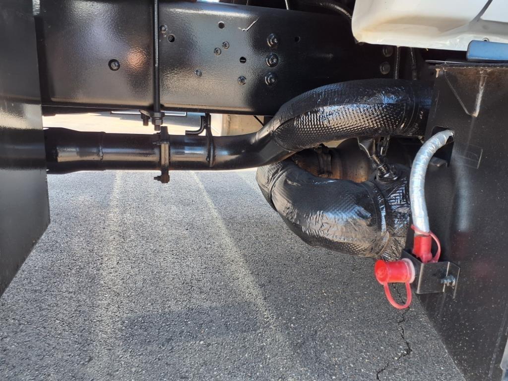 Ford Super Duty F-750 Straight Frame Reg Cab 2017