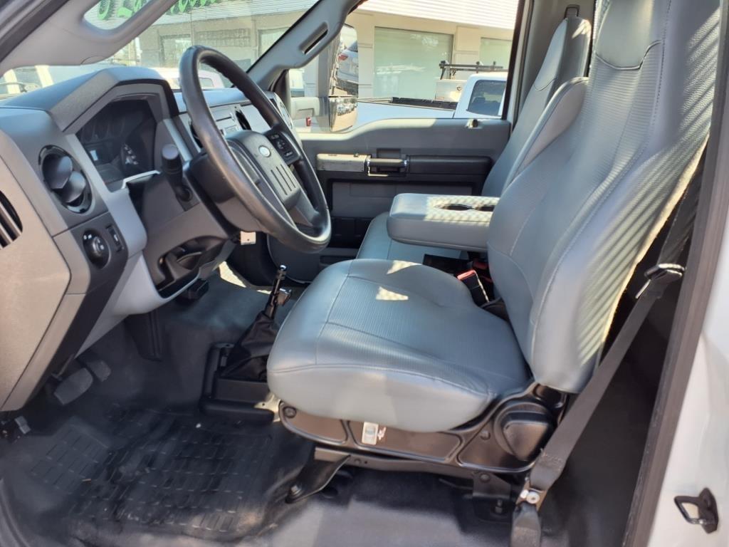 Ford Super Duty F-750 Straight Frame Reg Cab 2017