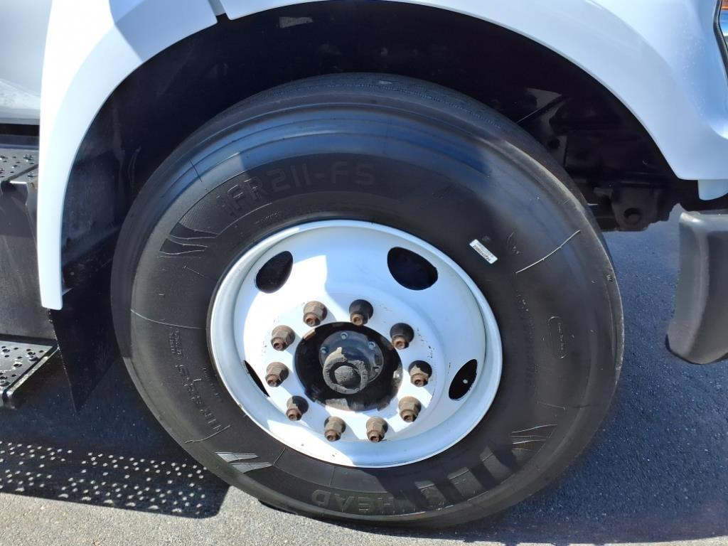 Ford Super Duty F-750 Straight Frame Reg Cab 2017