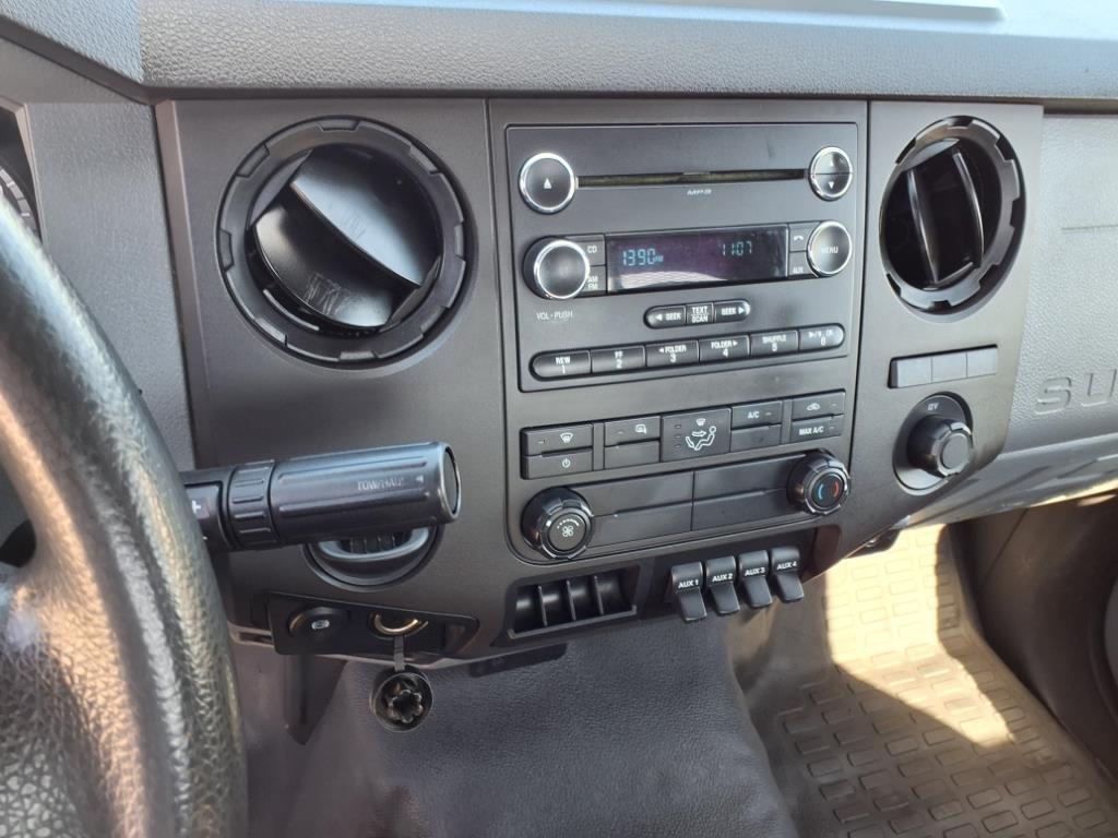 Ford Super Duty F-750 Straight Frame Reg Cab 2017