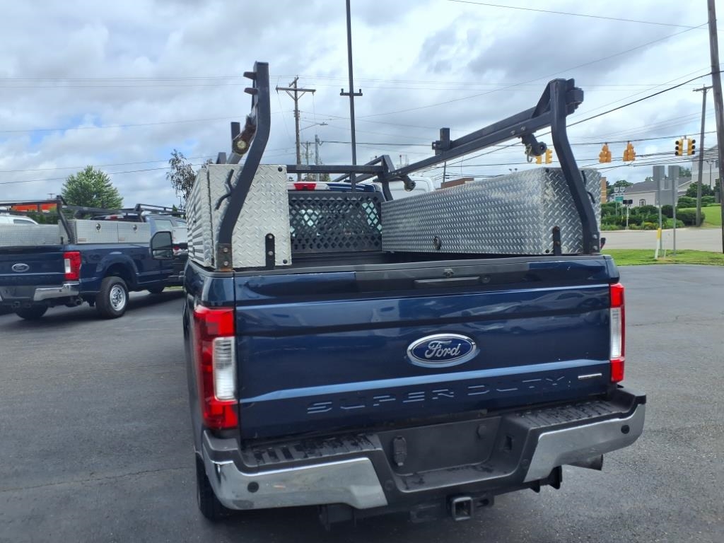 Ford Super Duty F-250 SRW XL 2WD Crew Cab 8' Box 2019
