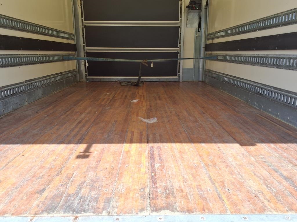 Ford Super Duty F-450 DRW XL 2WD Reg Cab 193" WB 108" CA 2020