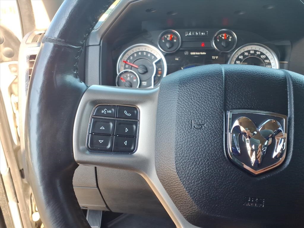 RAM 1500 Laramie 4x4 Crew Cab 5'7" Box 2018