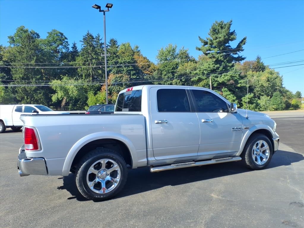 RAM 1500 Laramie 4x4 Crew Cab 5'7" Box 2018