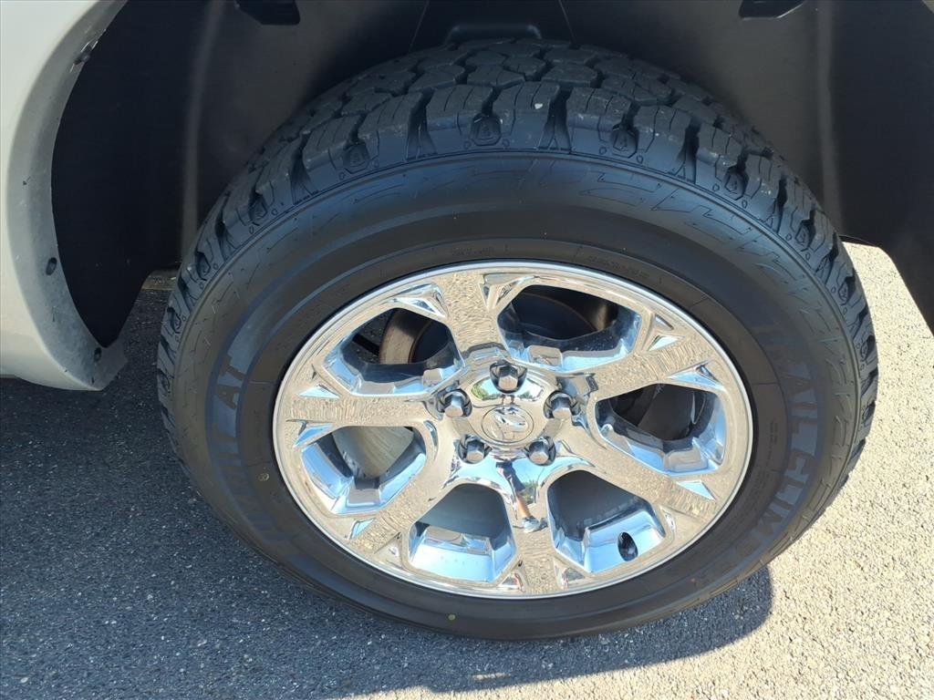 RAM 1500 Laramie 4x4 Crew Cab 5'7" Box 2018