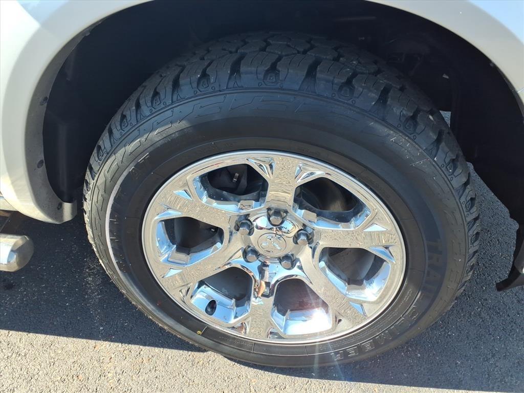 RAM 1500 Laramie 4x4 Crew Cab 5'7" Box 2018