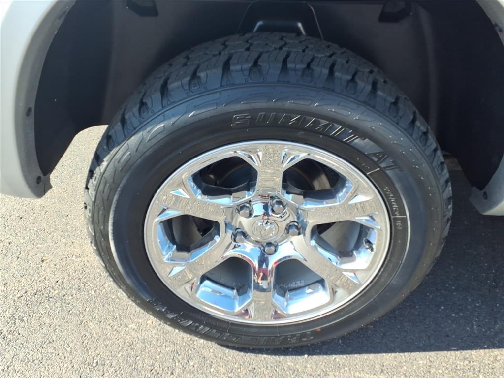 RAM 1500 Laramie 4x4 Crew Cab 5'7" Box 2018