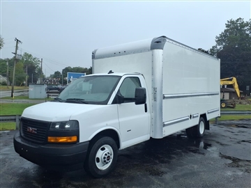 2021 GMC Savana Commercial Cutaway 3500 Van 177"