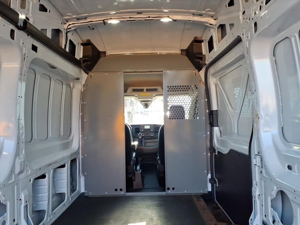 Ford Transit Cargo Van T-250 148" Hi Rf 9070 GVWR RWD 2020