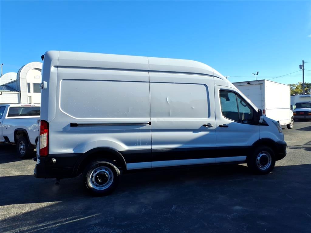 Ford Transit Cargo Van T-250 148" Hi Rf 9070 GVWR RWD 2020