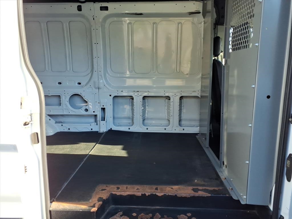 Ford Transit Cargo Van T-250 148" Hi Rf 9070 GVWR RWD 2020