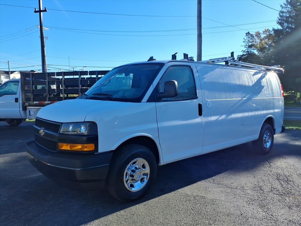 2021 Chevrolet Express Cargo Van RWD 2500 155"