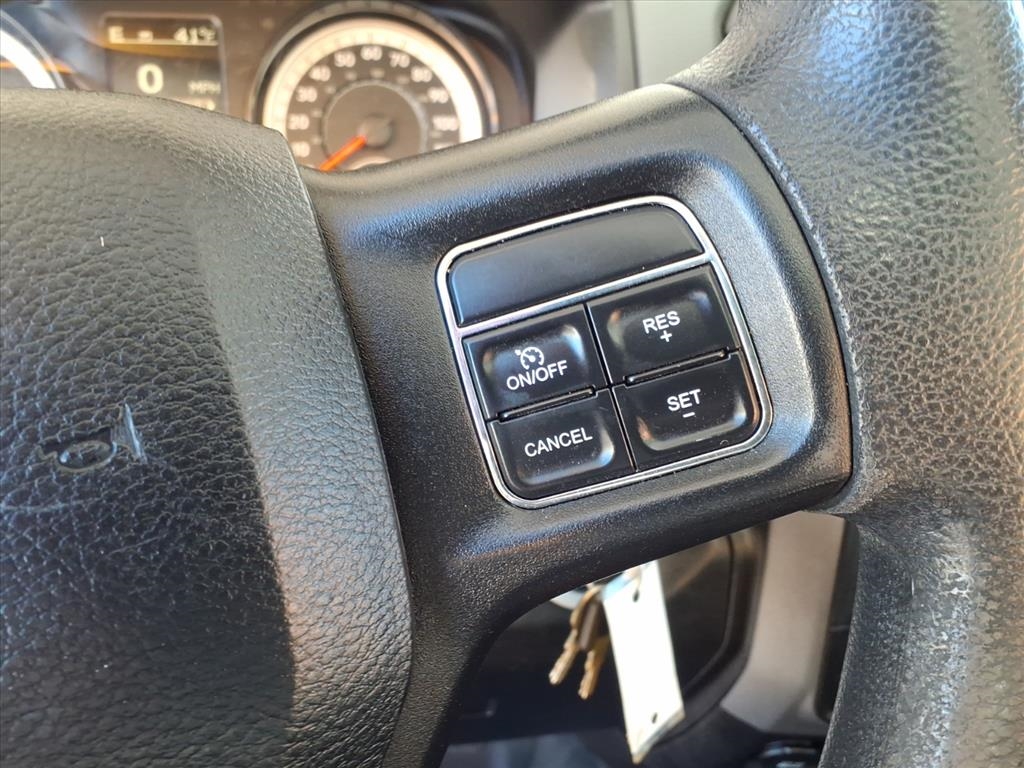 RAM 5500 Chassis Cab Tradesman 4x2 Reg Cab 84" CA 168.5" WB 2018