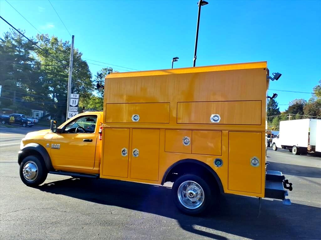 RAM 5500 Chassis Cab Tradesman 4x2 Reg Cab 84" CA 168.5" WB 2018