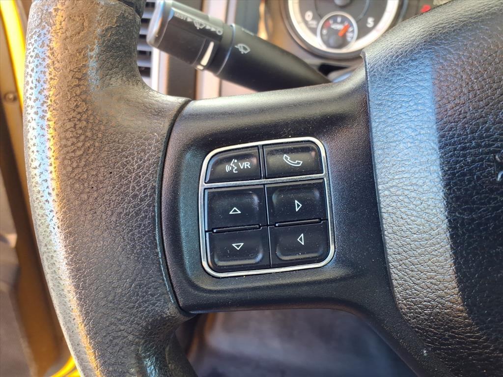 RAM 5500 Chassis Cab Tradesman 4x2 Reg Cab 84" CA 168.5" WB 2018