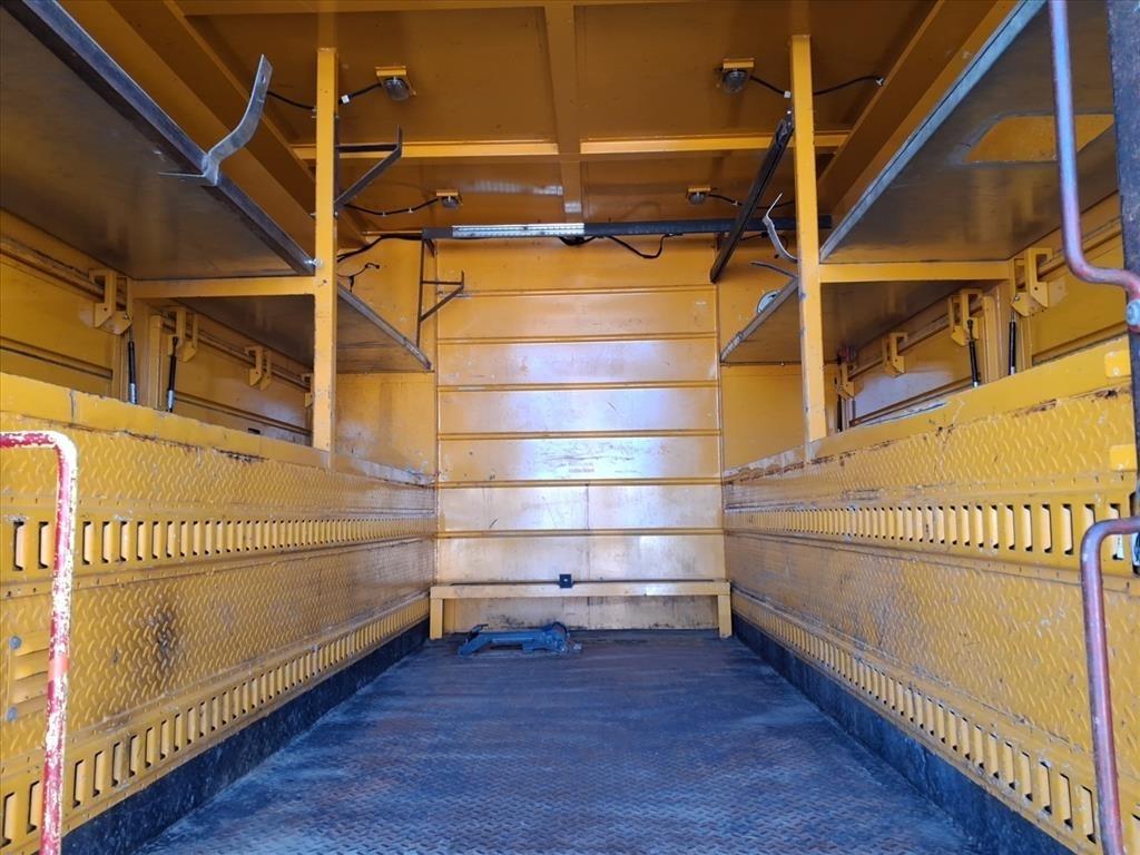 RAM 5500 Chassis Cab Tradesman 4x2 Reg Cab 84" CA 168.5" WB 2018