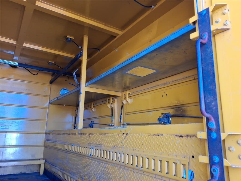 RAM 5500 Chassis Cab Tradesman 4x2 Reg Cab 84" CA 168.5" WB 2018