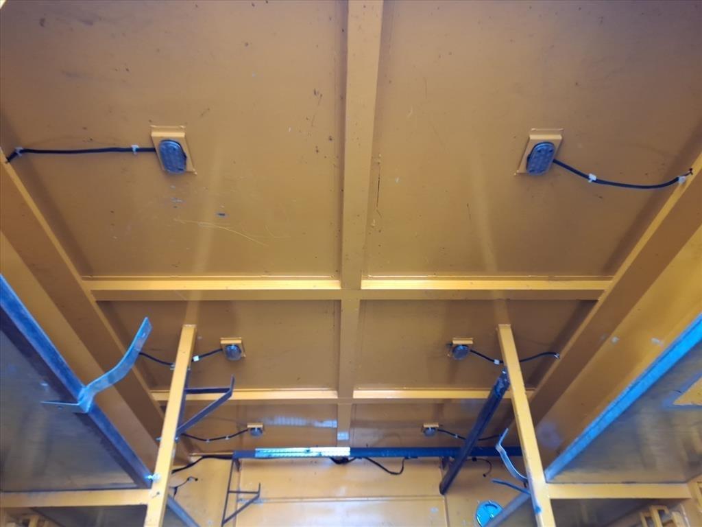 RAM 5500 Chassis Cab Tradesman 4x2 Reg Cab 84" CA 168.5" WB 2018