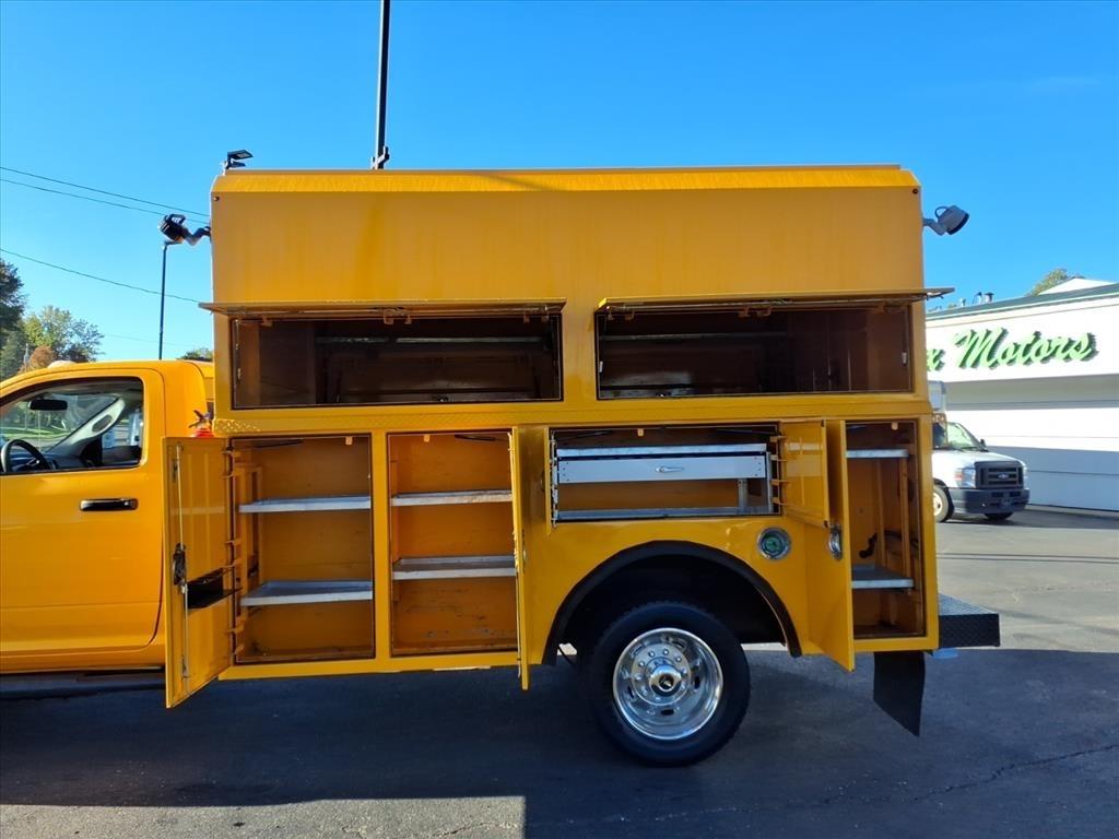 RAM 5500 Chassis Cab Tradesman 4x2 Reg Cab 84" CA 168.5" WB 2018