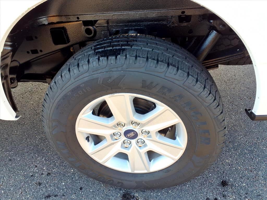 Ford F-150 XLT 4WD SuperCab 8' Box 2018