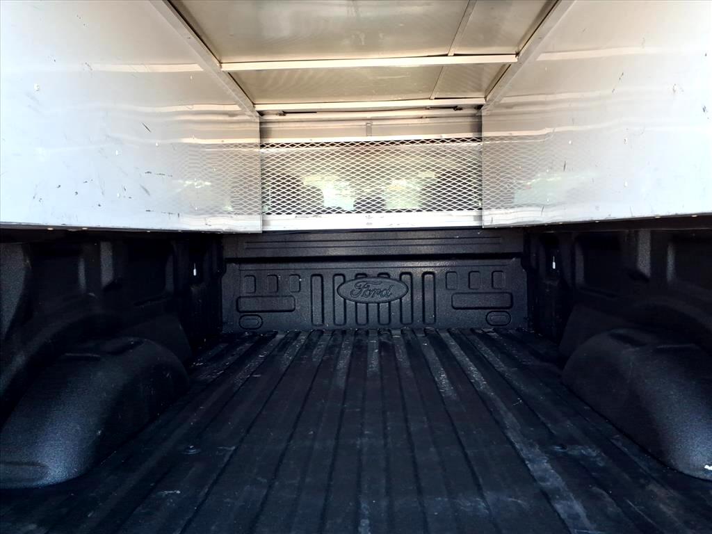 Ford F-150 XLT 4WD SuperCab 8' Box 2018