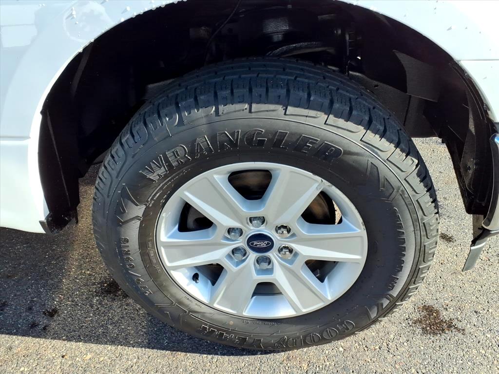 Ford F-150 XLT 4WD SuperCab 8' Box 2018