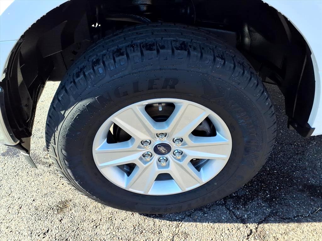 Ford F-150 XLT 4WD SuperCab 8' Box 2018