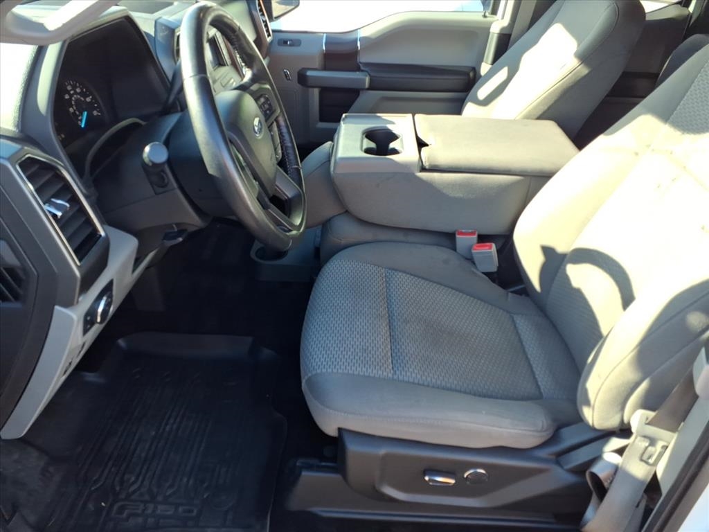 Ford F-150 XLT 4WD SuperCab 8' Box 2018