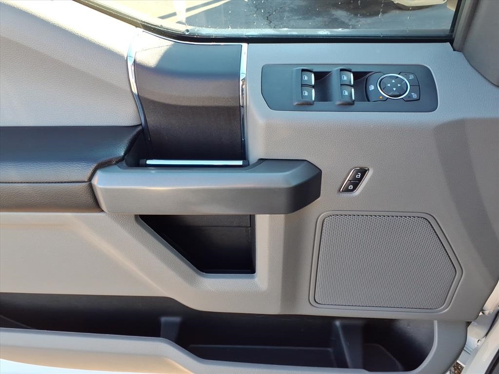 Ford F-150 XLT 4WD SuperCab 8' Box 2018