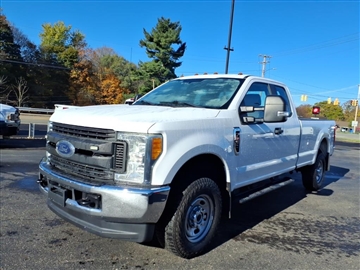 2017 Ford Super Duty F-250 SRW XL 4WD SuperCab 8' Box