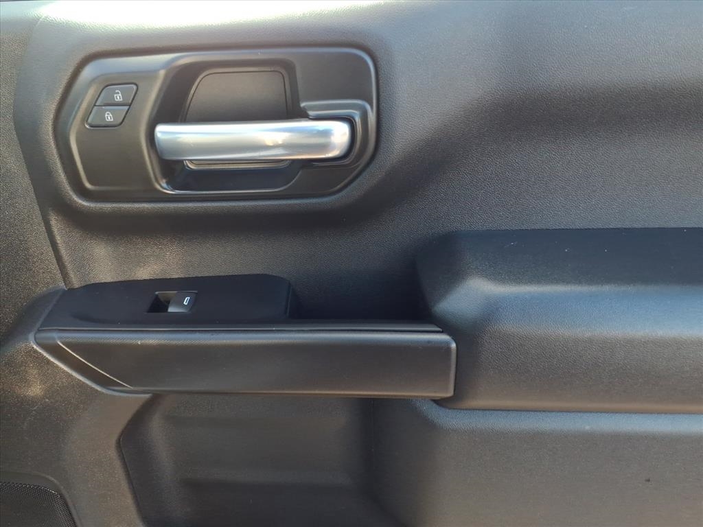 Chevrolet Silverado 1500 2WD Reg Cab 140" Work Truck 2022