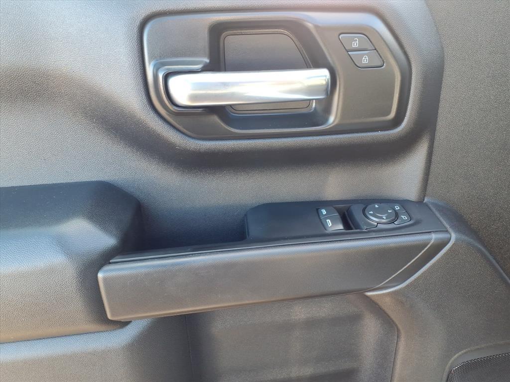 Chevrolet Silverado 1500 2WD Reg Cab 140" Work Truck 2022