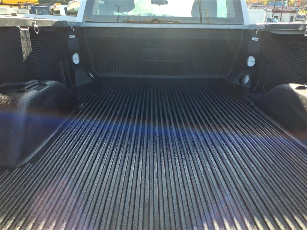 Chevrolet Silverado 1500 2WD Reg Cab 140" Work Truck 2022