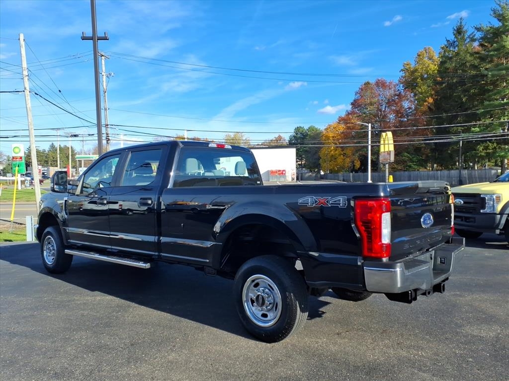 2019 Ford F-250 XL photo 3
