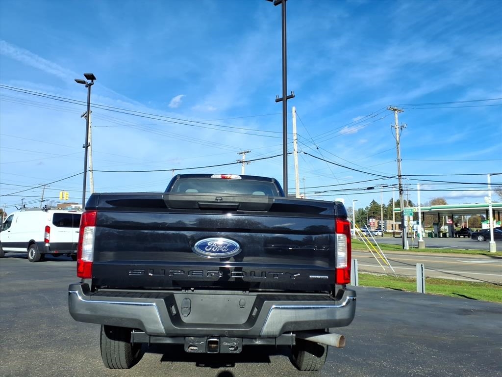 2019 Ford F-250 XL photo 4