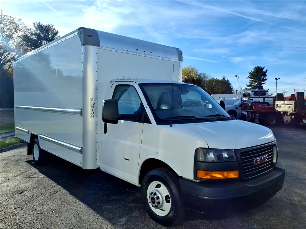 GMC Savana Commercial Cutaway 3500 Van 177" 2021