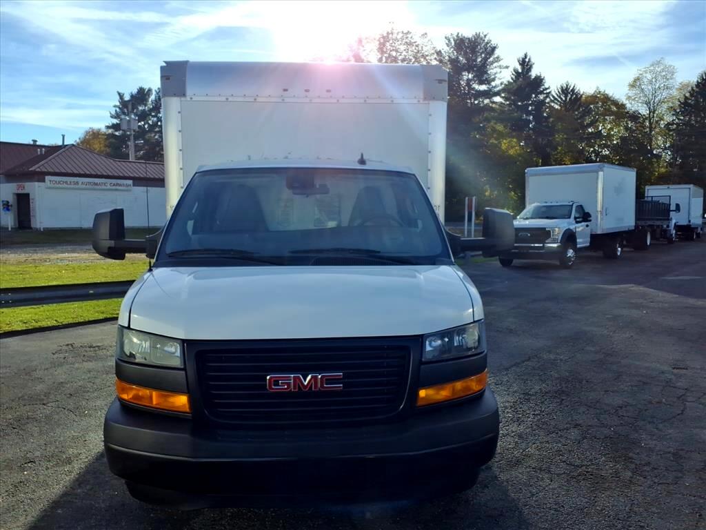 GMC Savana Commercial Cutaway 3500 Van 177" 2021
