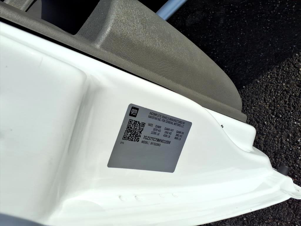 GMC Savana Commercial Cutaway 3500 Van 177" 2021