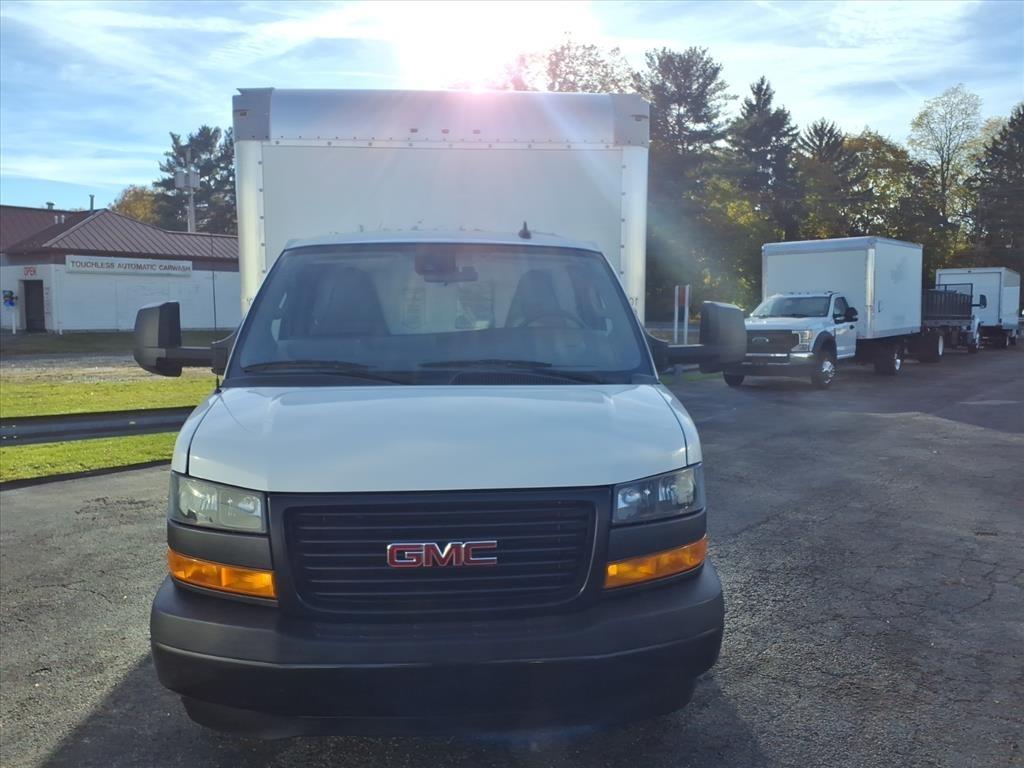 GMC Savana Commercial Cutaway 3500 Van 177" 2021