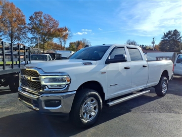 2019 RAM 2500 Tradesman 4x4 Crew Cab 8' Box