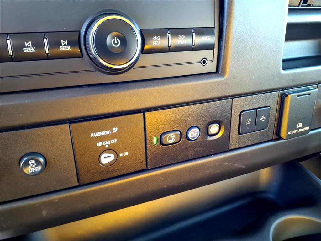 GMC Savana Commercial Cutaway 3500 Van 177" 2021