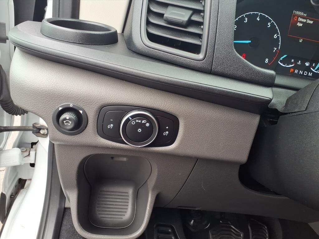 Ford Transit Passenger Wagon T-350 148" Low Roof XL RWD 2020