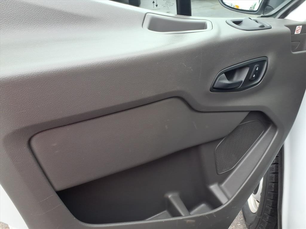 Ford Transit Passenger Wagon T-350 148" Low Roof XL RWD 2020