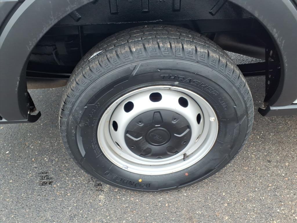 Ford Transit Passenger Wagon T-350 148" Low Roof XL RWD 2020