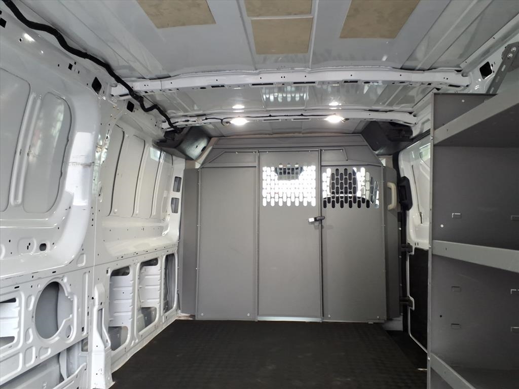 Ford Transit Cargo Van T-250 130" Low Rf 9070 GVWR RWD 2022