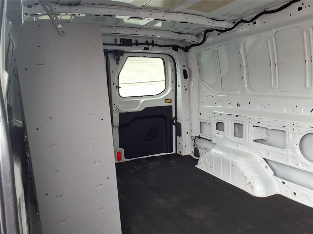 Ford Transit Cargo Van T-250 130" Low Rf 9070 GVWR RWD 2022