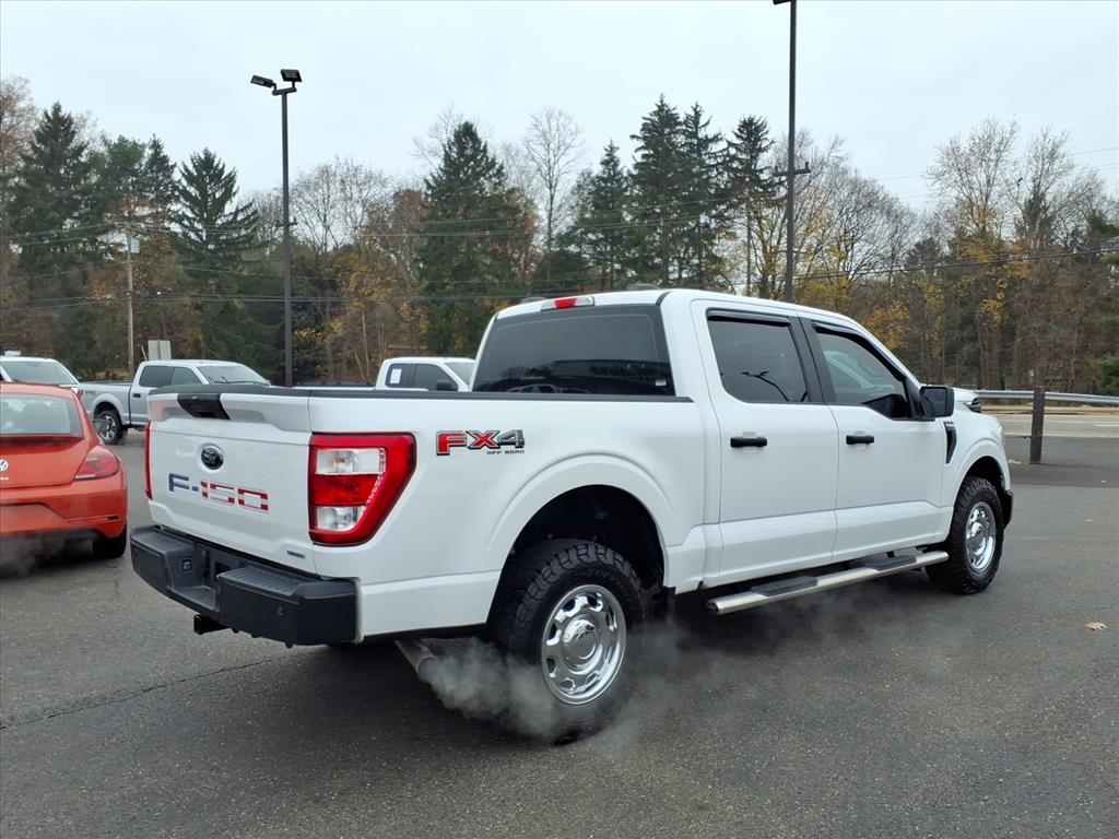 2022 Ford F-150 XL photo 3