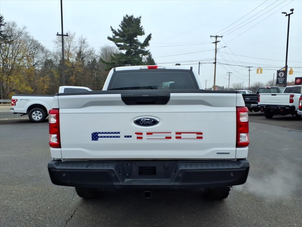 2022 Ford F-150 XL photo 4