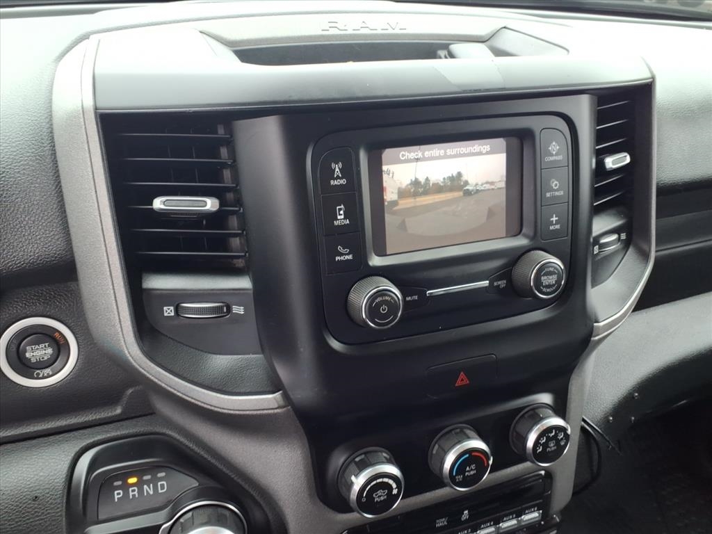 RAM 2500 Tradesman 4x4 Crew Cab 8' Box 2020